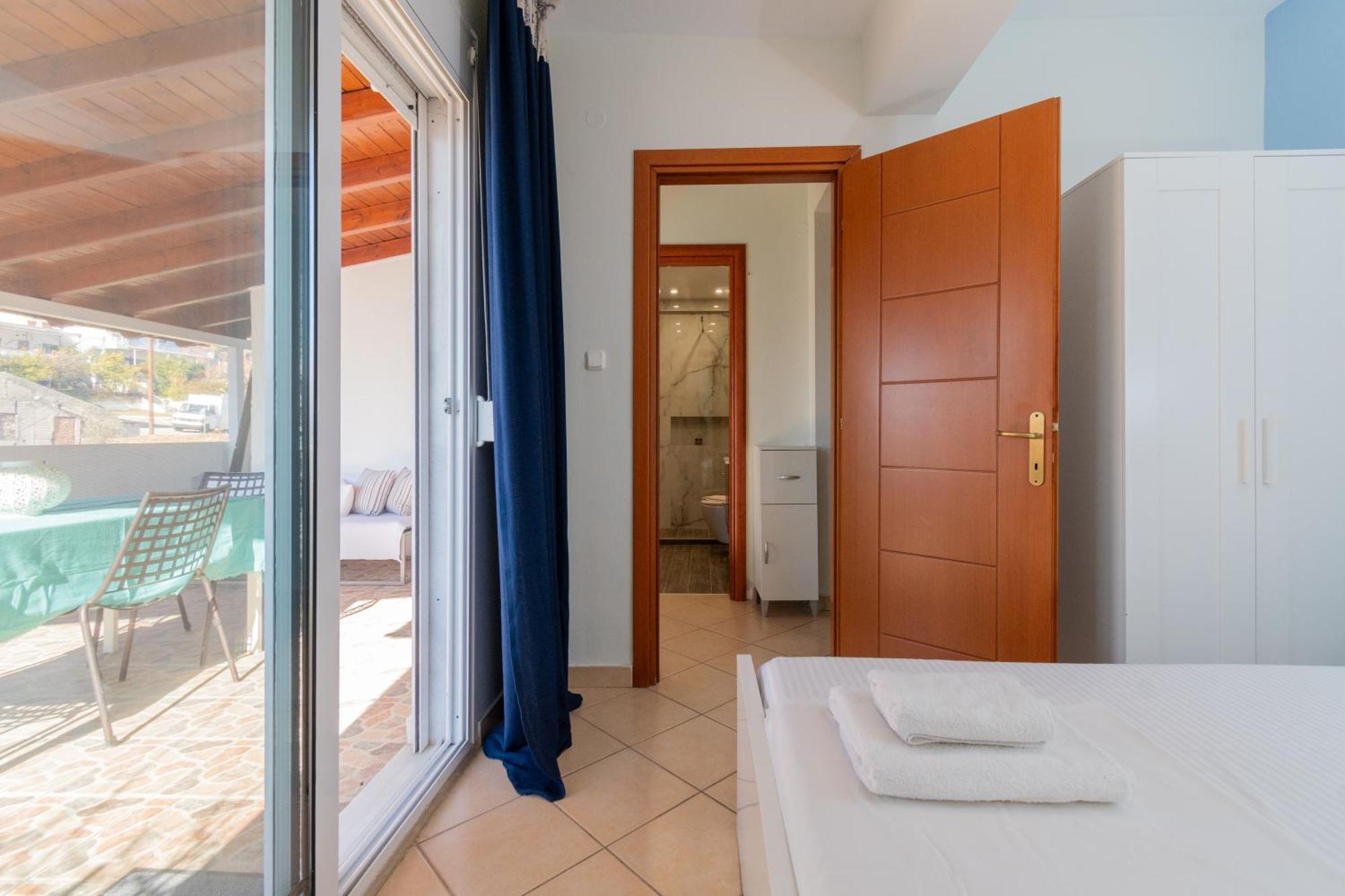 The Sunset Balcony Apartman Néosz Marmarász Kültér fotó
