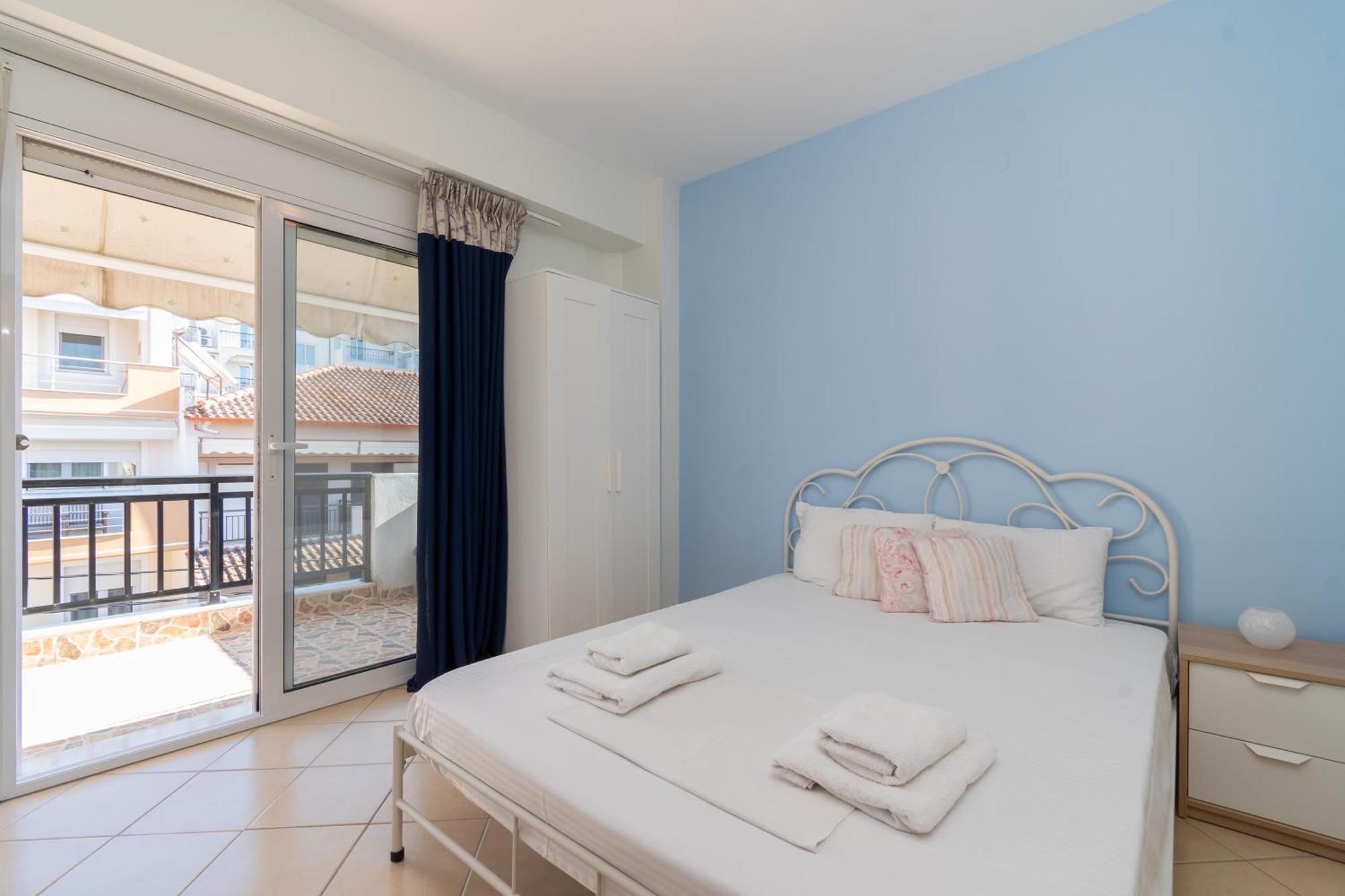 The Sunset Balcony Apartman Néosz Marmarász Kültér fotó